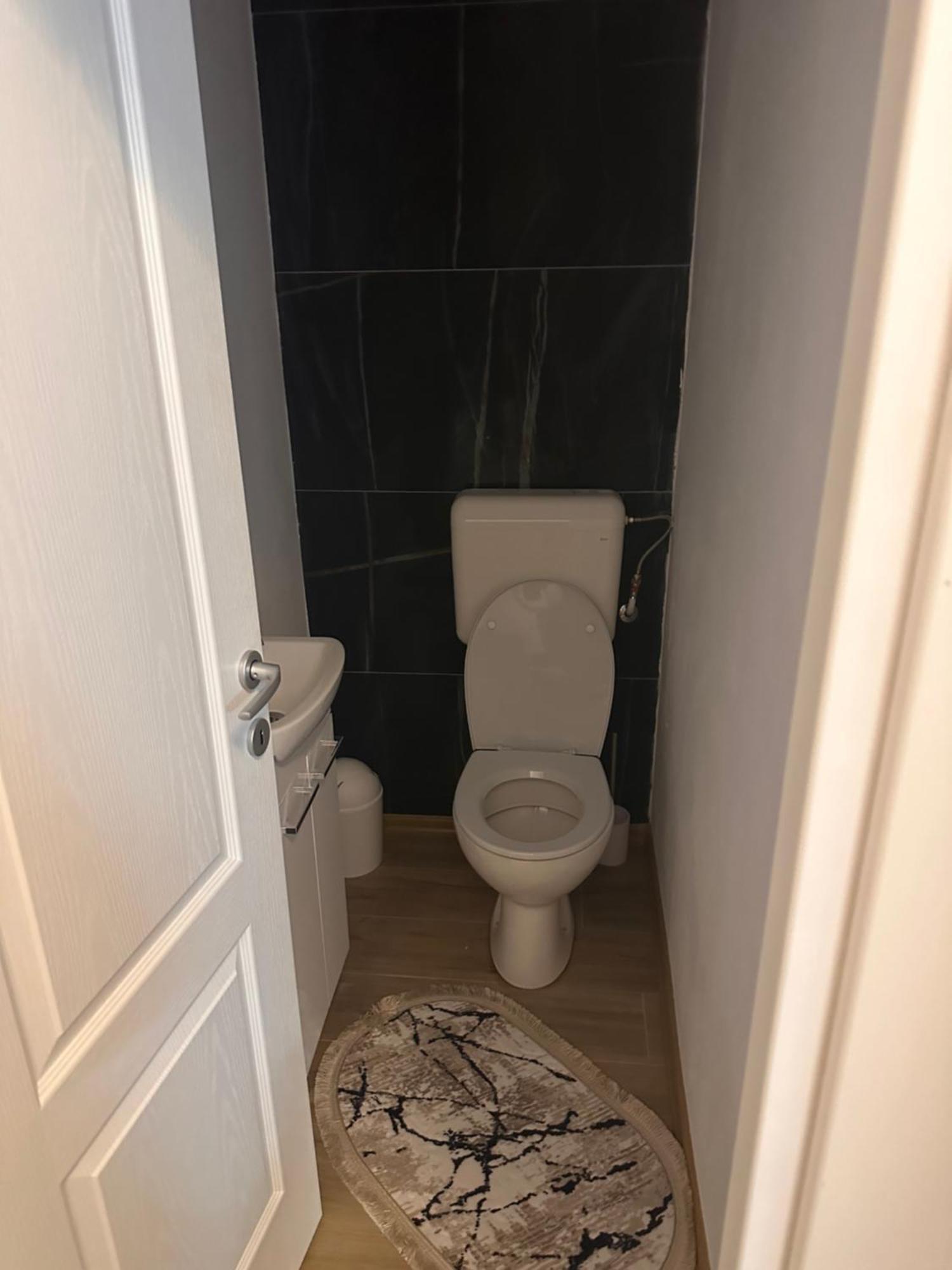 Luxury Bucovina Apartment Gura Humorului Ngoại thất bức ảnh